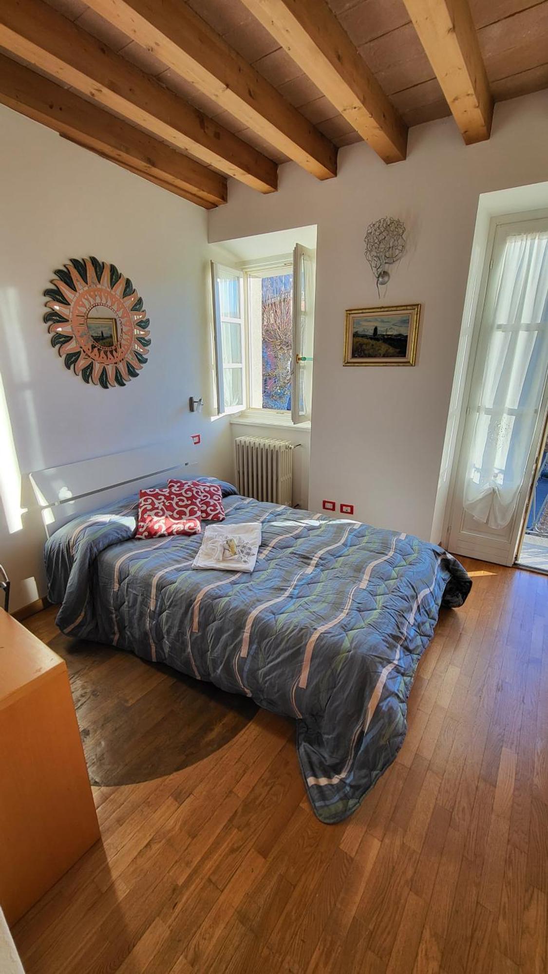 Balconi San Giorgio Bed & Breakfast Varenna Eksteriør bilde
