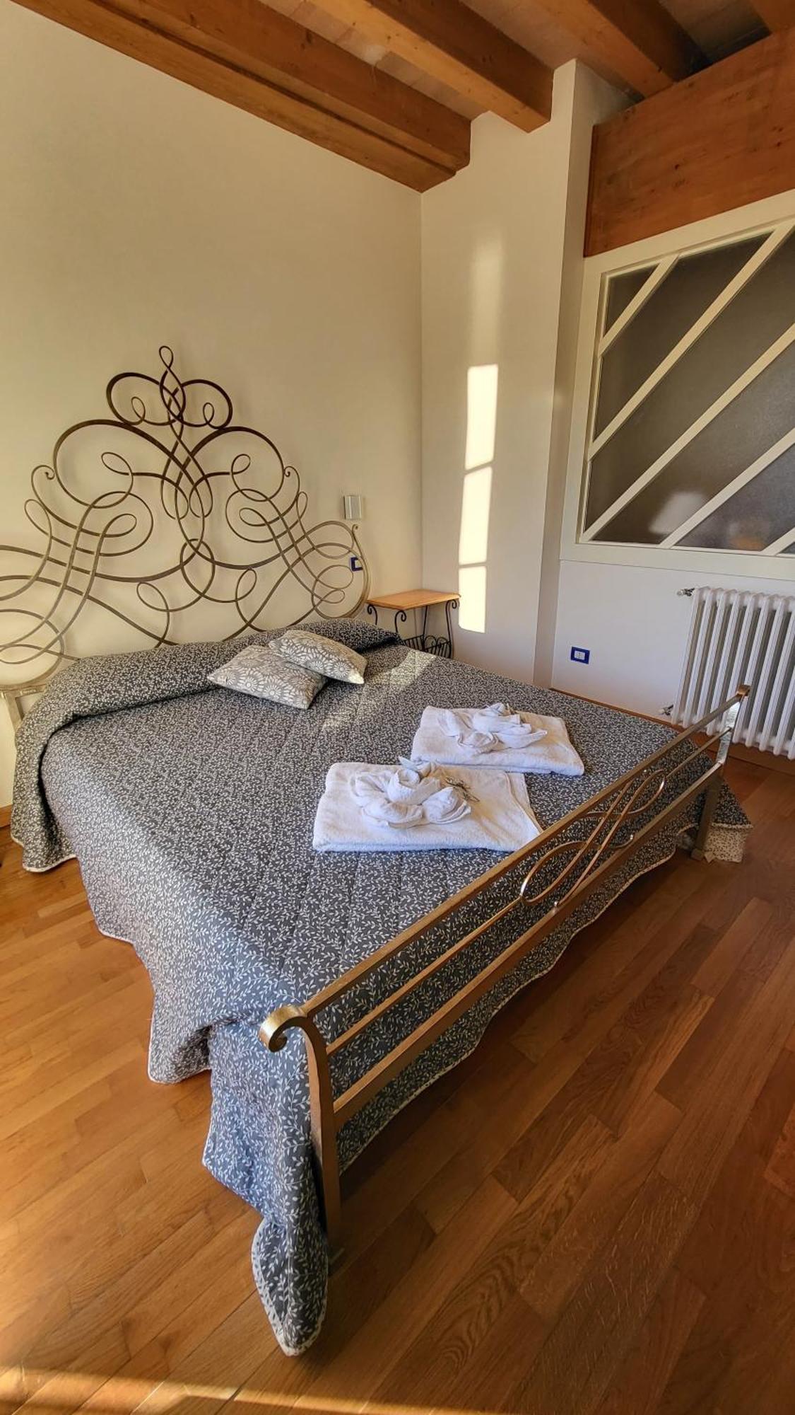 Balconi San Giorgio Bed & Breakfast Varenna Rom bilde